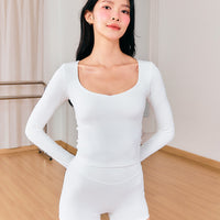 LOLA CLUB Malaysia. Women Activewear - White 4" Shorts in Set. Pefect for Barre and Yoga.